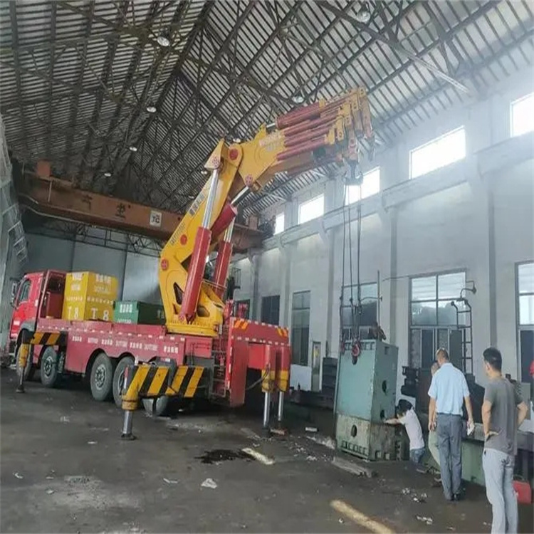 东港速查！附近自卸吊车租赁电话及租赁全攻略