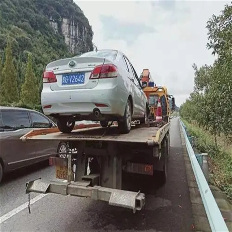 东港吊车吊小车正确部位