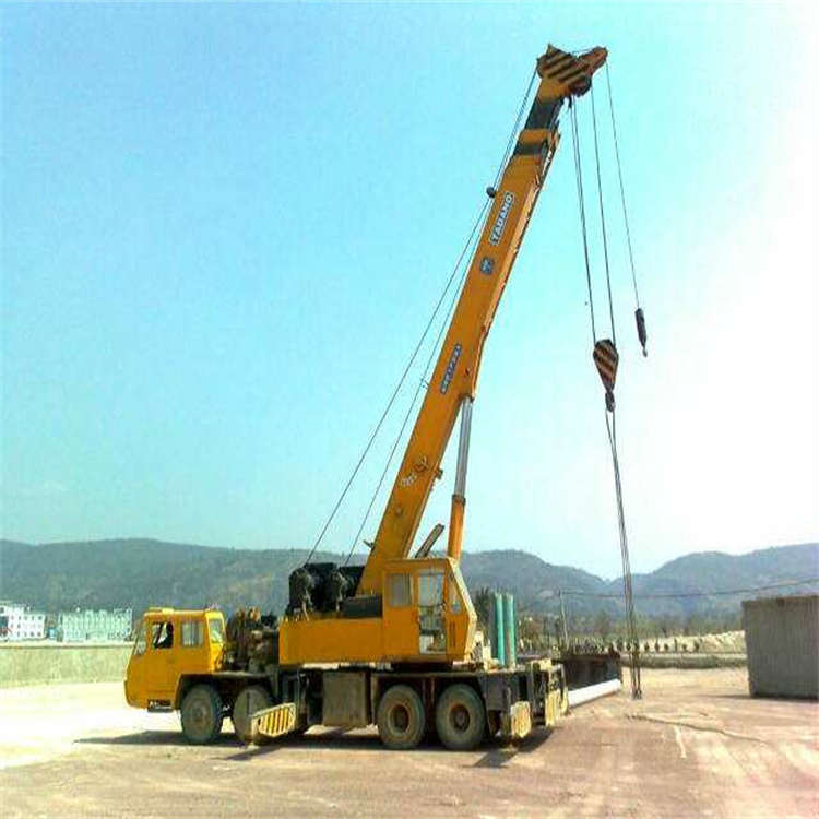 东港小型吊车出租价格是多少